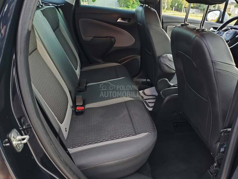 Opel Crossland X  1.5 INNOVATION