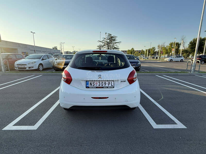 Peugeot 208 1.4 hdi