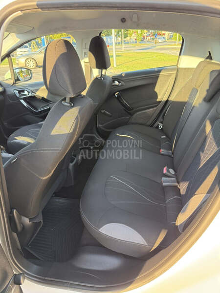 Peugeot 208 1.4 hdi