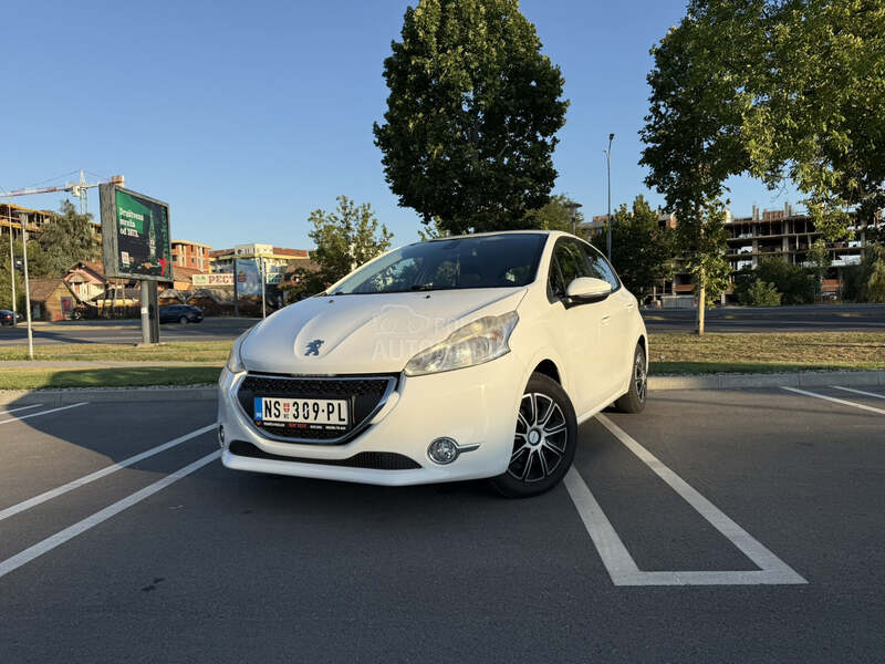 Peugeot 208 1.4 hdi