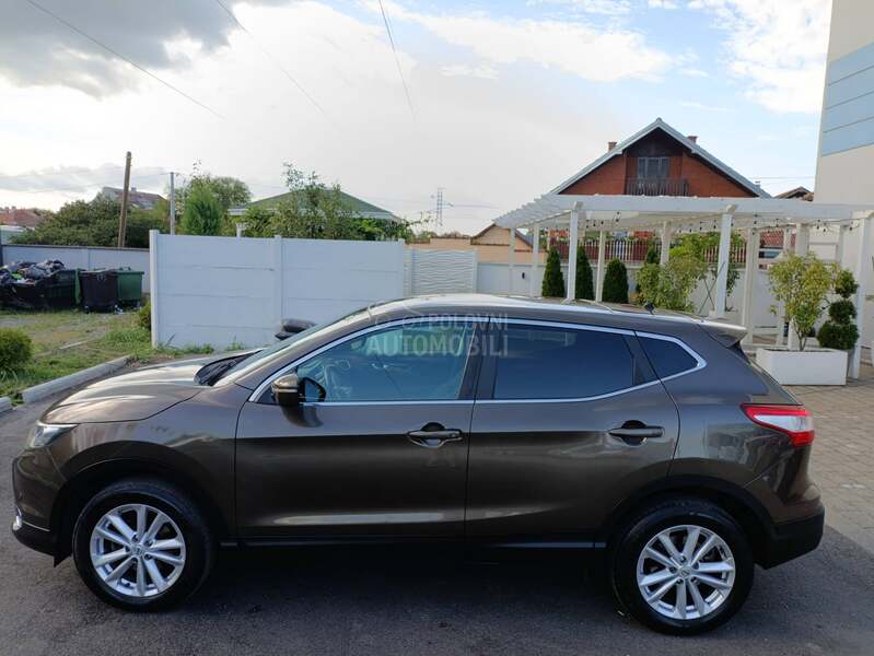 Nissan Qashqai 
