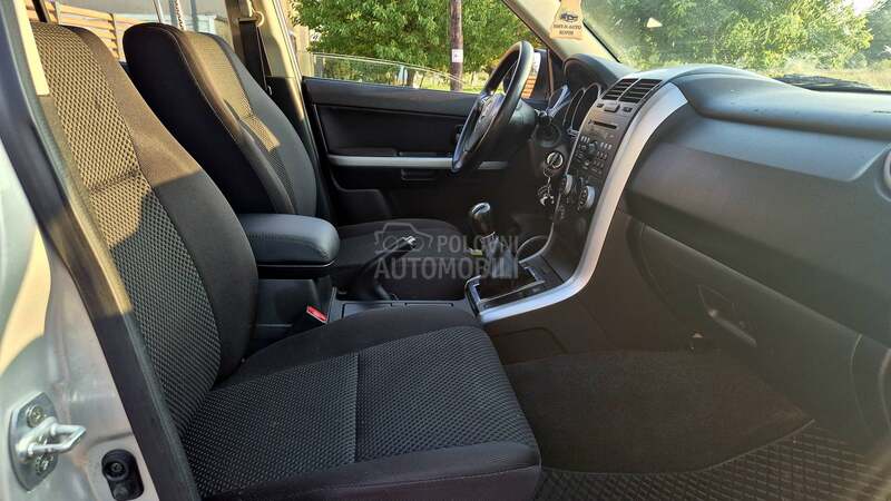 Suzuki Grand Vitara 1.9DDIS 4X4 N O V