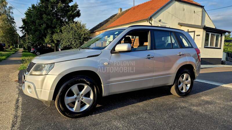 Suzuki Grand Vitara 1.9DDIS 4X4 N O V