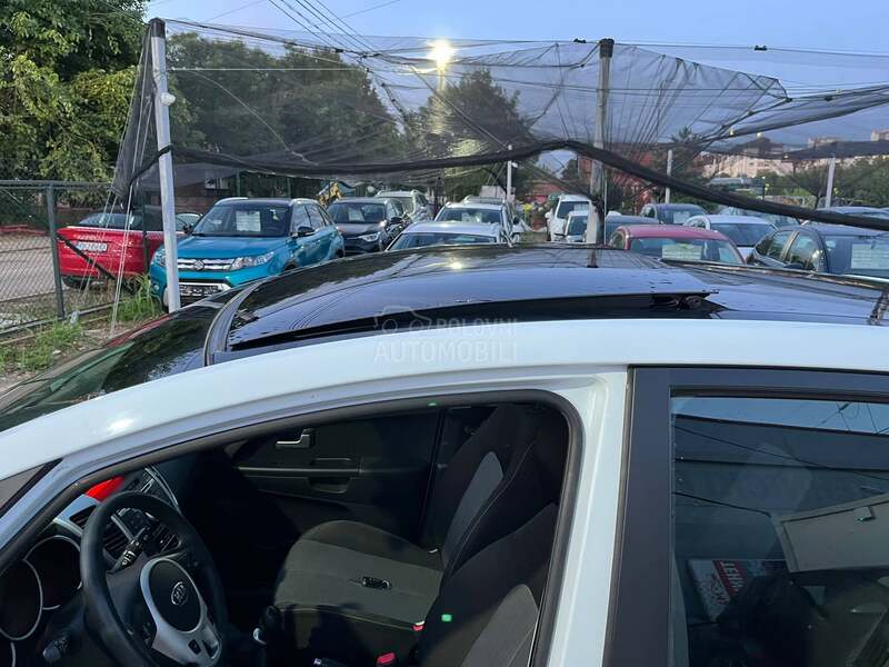 Kia Venga 