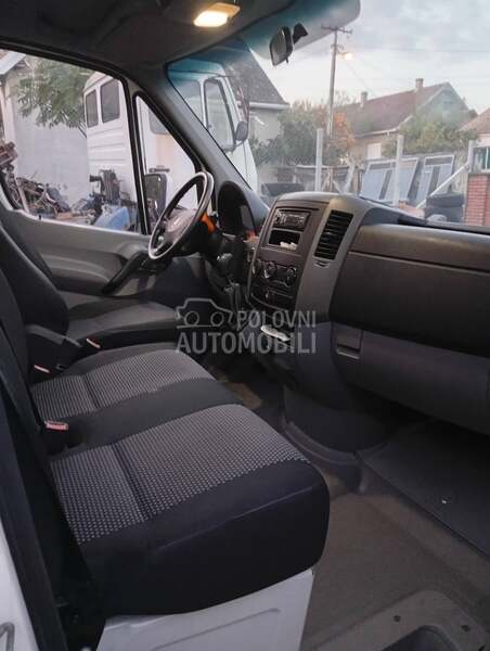Mercedes Benz Sprinter