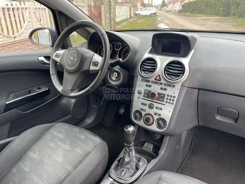 Opel Corsa D 
