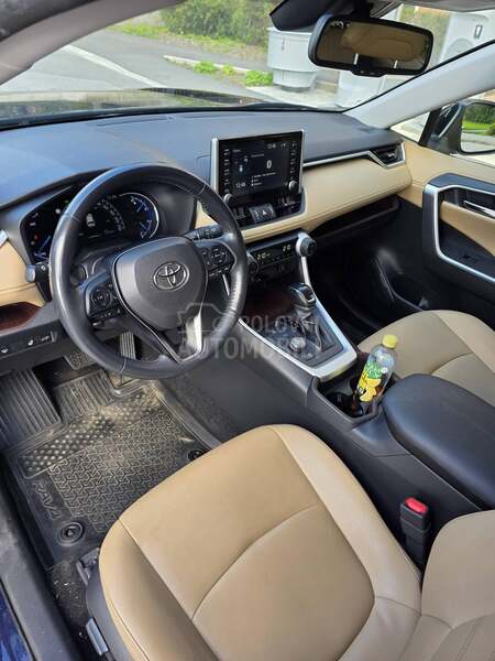 Toyota RAV 4 EXECUTIVE