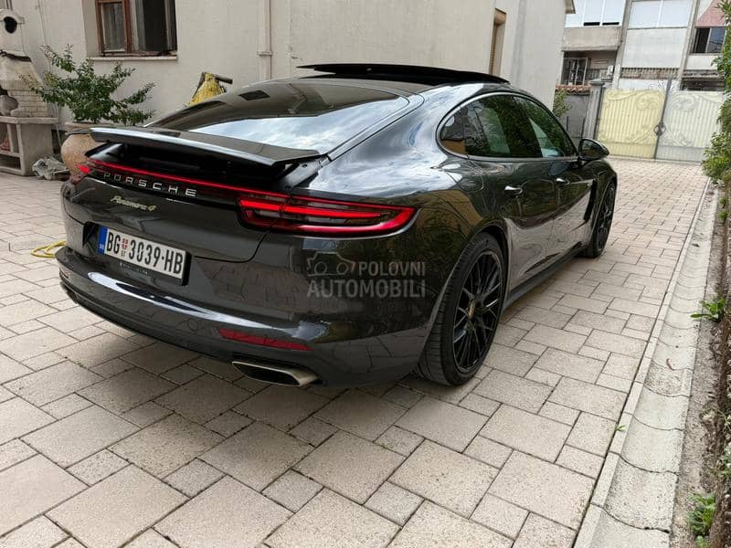 Porsche Panamera Matrix Chrono