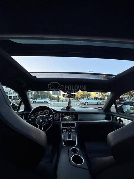 Porsche Panamera Matrix Chrono