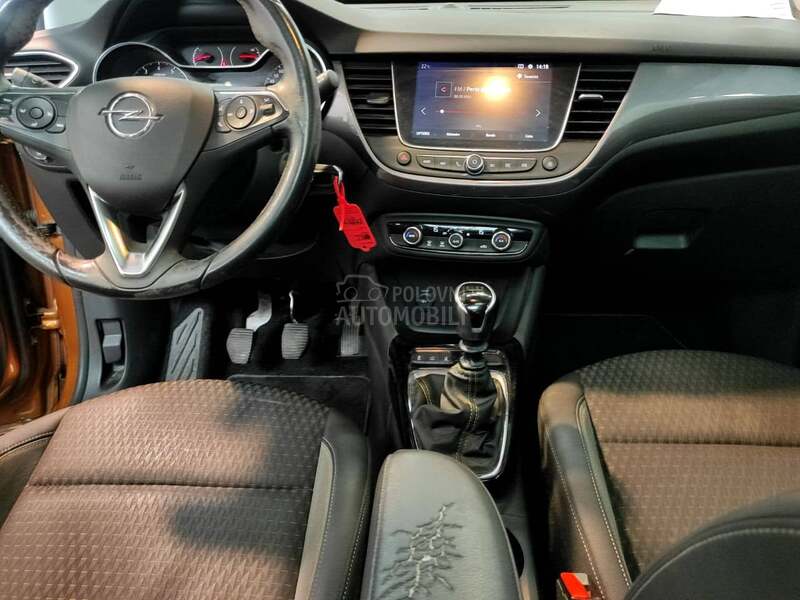 Opel Crossland X  1.2 Turbo INNOVATION
