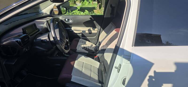 Citroen C4 Cactus Shine 1.6 HDI