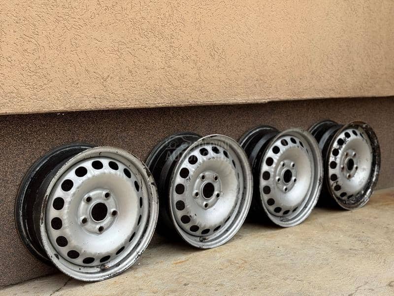 Čelične felne VW Caddy 15" 5 x 112