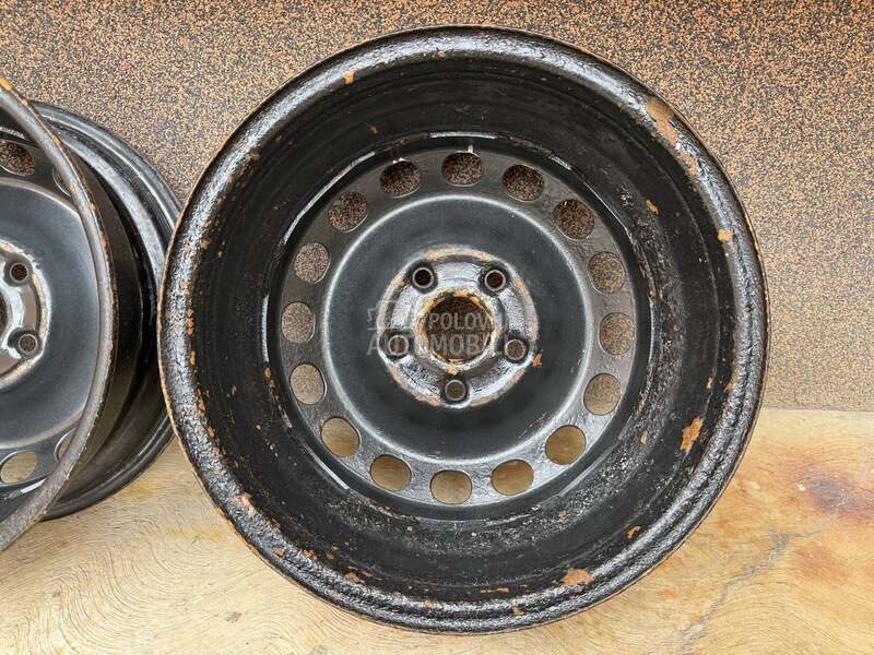 Čelične felne VW Caddy 15" 5 x 112