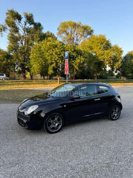 Alfa Romeo MiTo 1.3MJet/NAV/0DLIČNA/