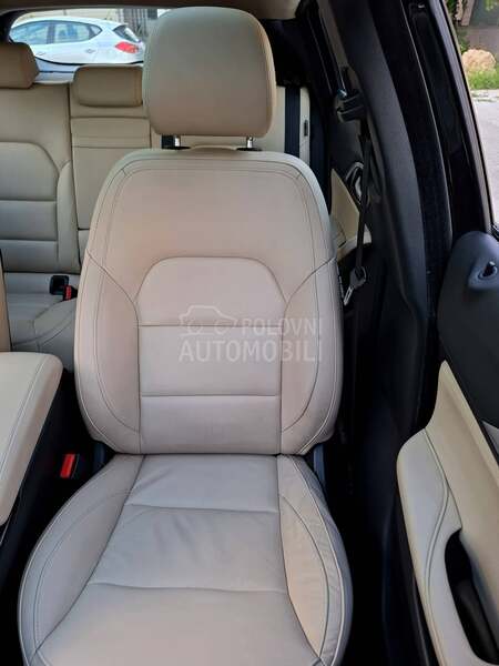 Infiniti Q30 POGLEDATI TEXT