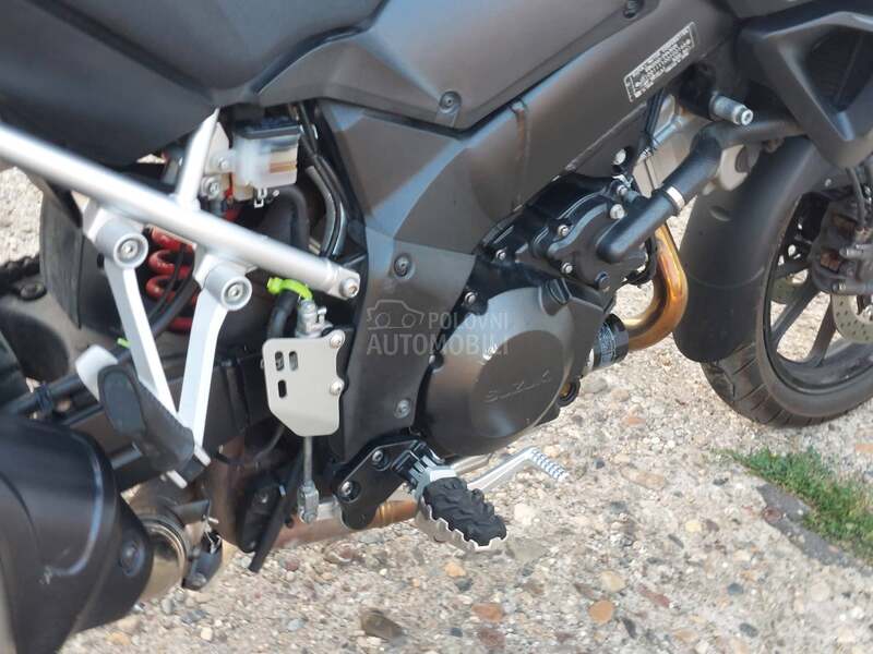 Suzuki V Strom 1000 DL