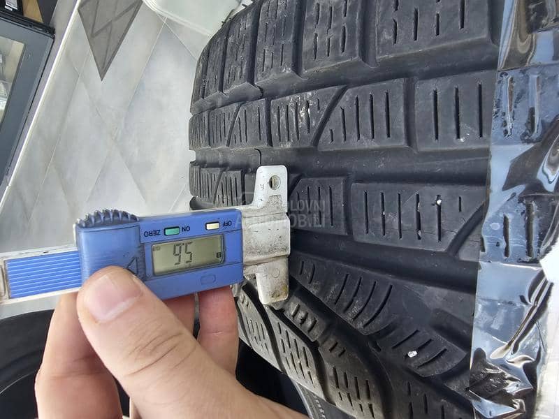 Pirelli 205/55 R17 Zimska