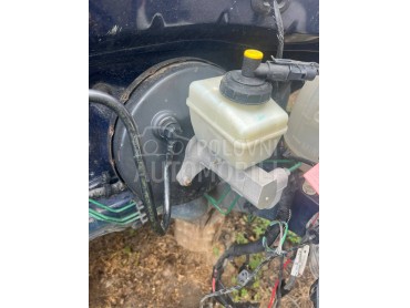 vakum aparat za Dacia Duster od 2010. do 2017. god.