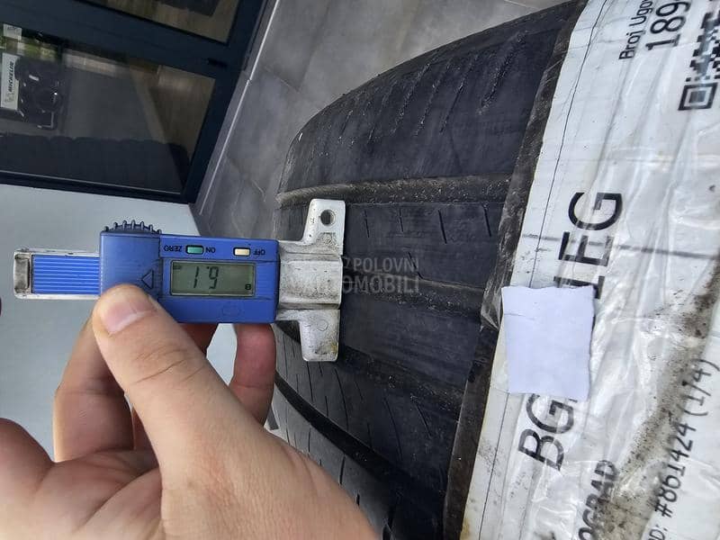 Dunlop 215/60 R17 Letnja