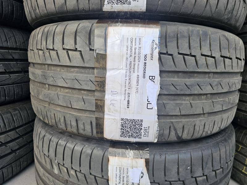 Continental 235/40 R19 Letnja