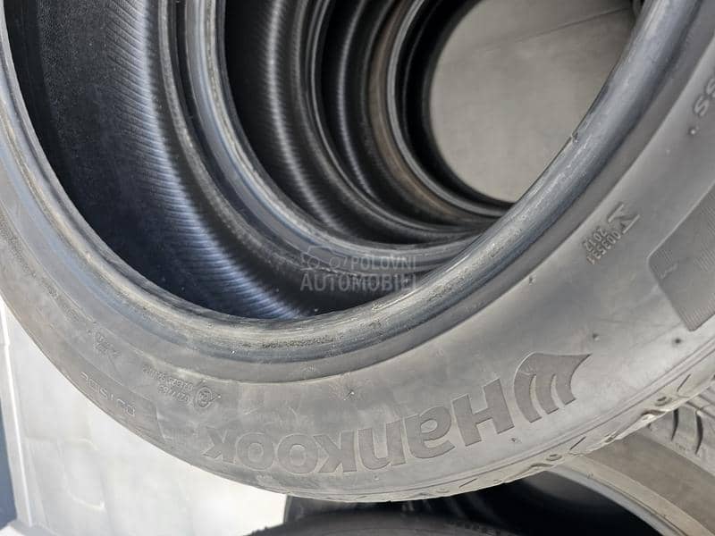 Hankook 235/50 R19 Letnja