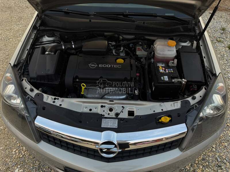 Opel Astra H 1.6 cabrio