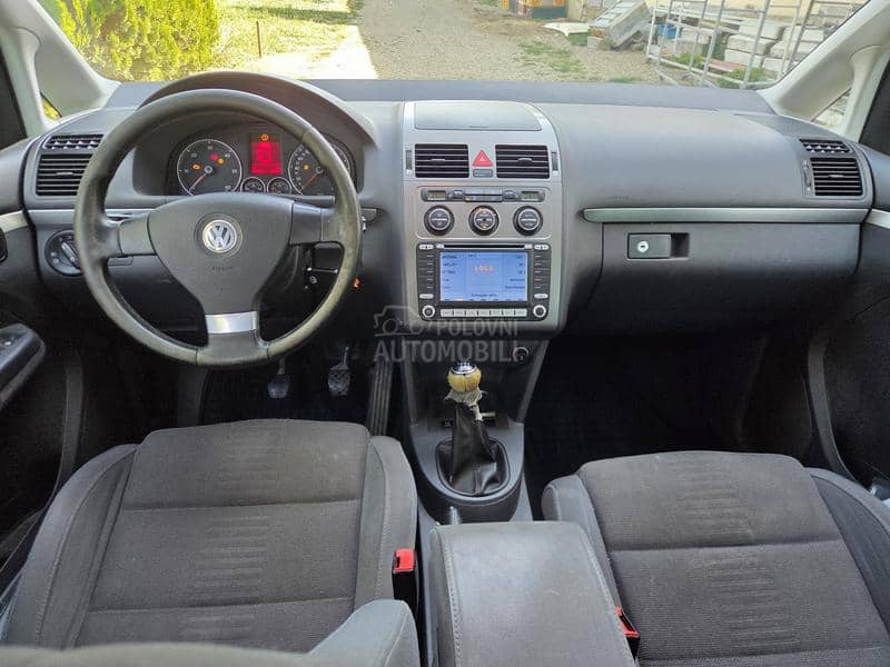 Delovi za Volkswagen Touran 1.9Tdi 2008. god.