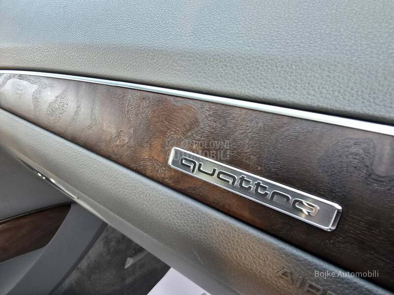 Audi Q5 2.0TDI S-LINE