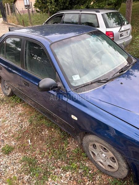 Delovi za Hyundai Accent 1,4 2004. god.