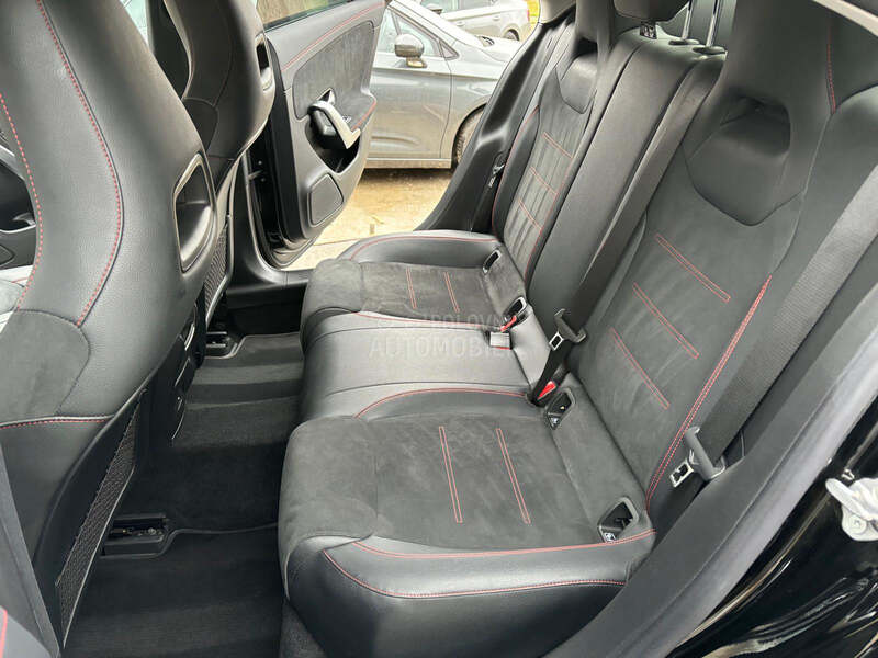 Mercedes Benz CLA 180 AMG 2seta felni