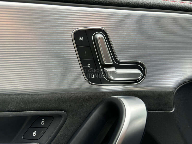 Mercedes Benz CLA 180 AMG 2seta felni