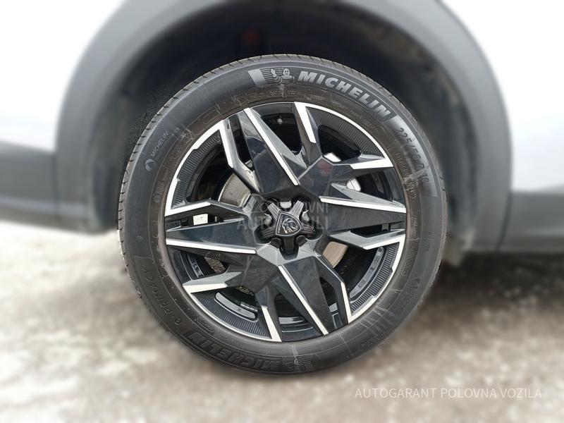 Peugeot 5008 1.2 GT HYBRID A/T