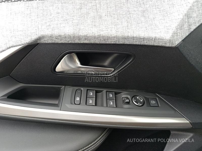 Peugeot 5008 1.2 GT HYBRID A/T