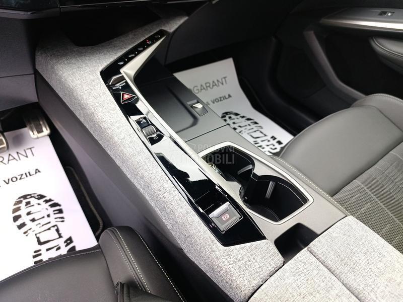 Peugeot 5008 1.2 GT HYBRID A/T