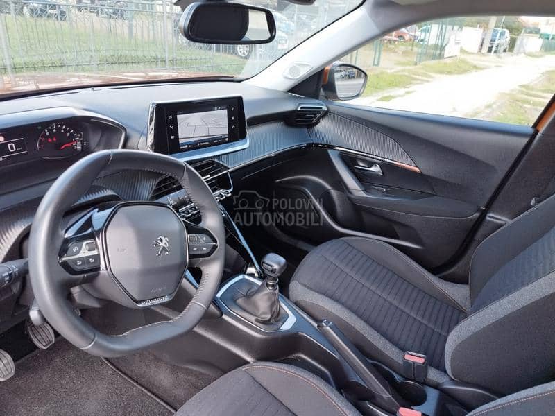 Peugeot 2008 1.2 PURETECH