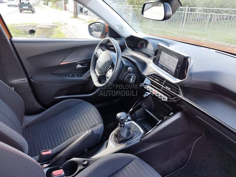 Peugeot 2008 1.2 PURETECH