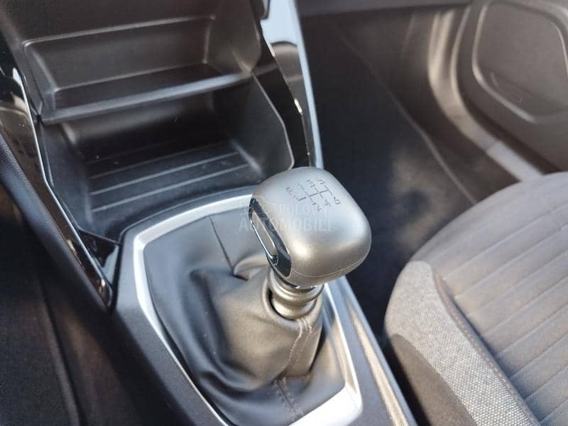 Peugeot 2008 1.2 PURETECH