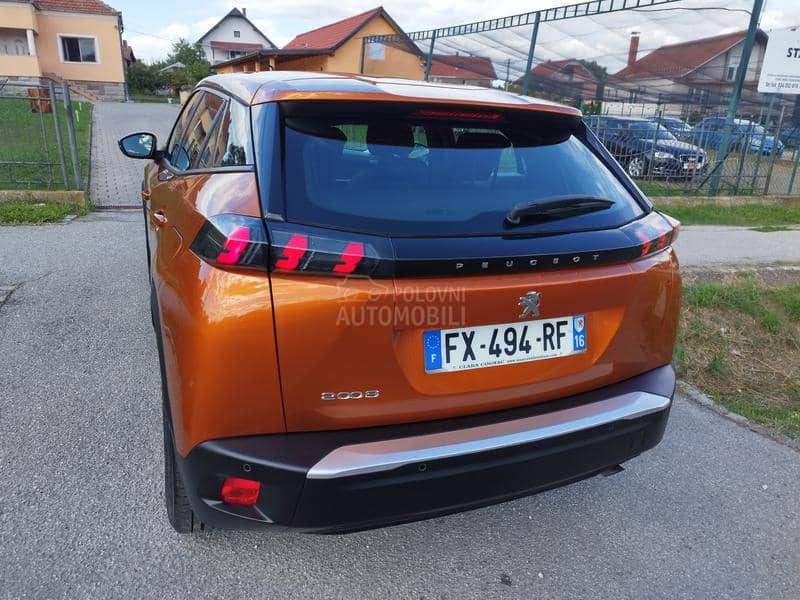 Peugeot 2008 1.2 PURETECH
