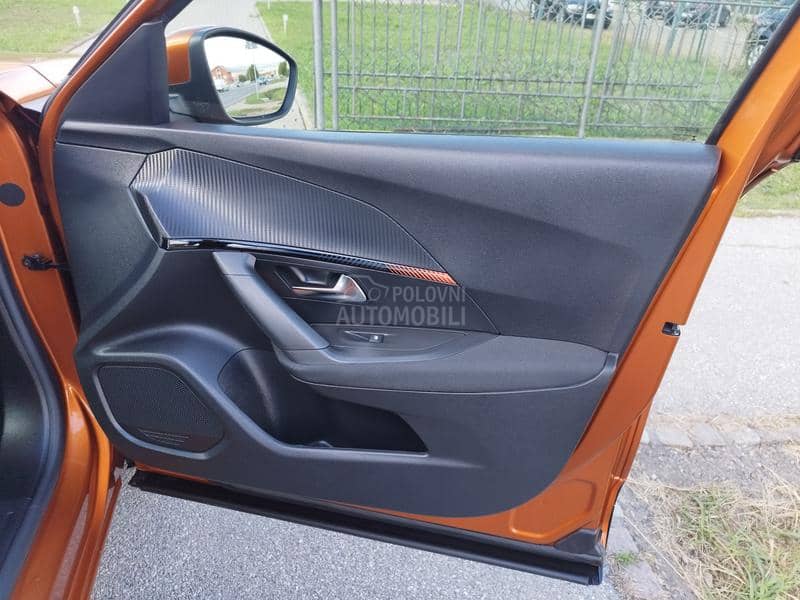 Peugeot 2008 1.2 PURETECH