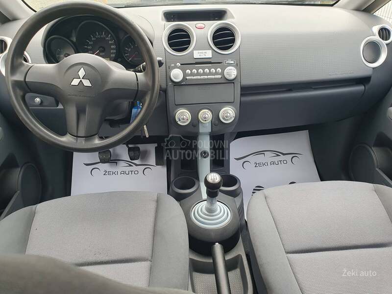 Mitsubishi Colt 1.3i 16v CH