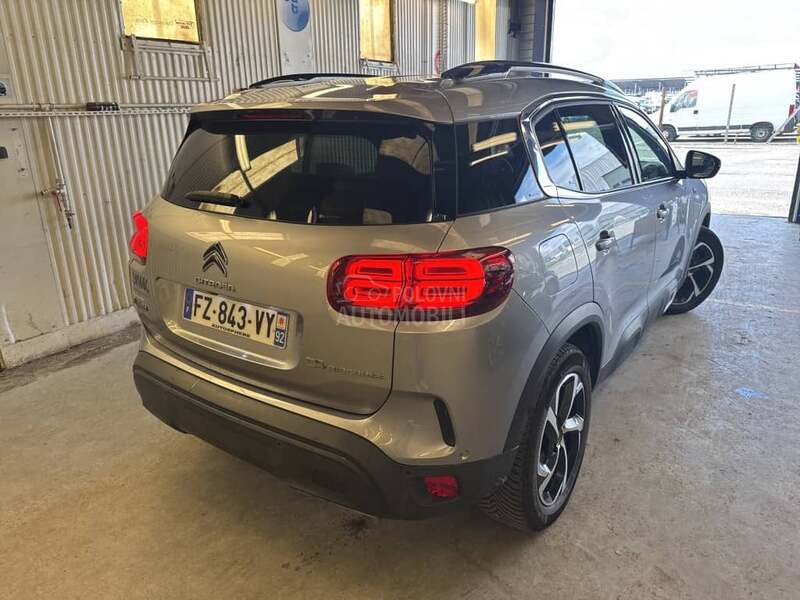 Citroen C5 Aircross 1.6 HYBRIDE SHINE