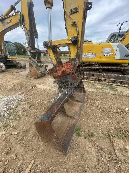 JCB JC330