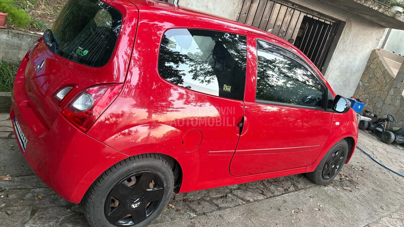 Renault Twingo 1.149,00 cm3