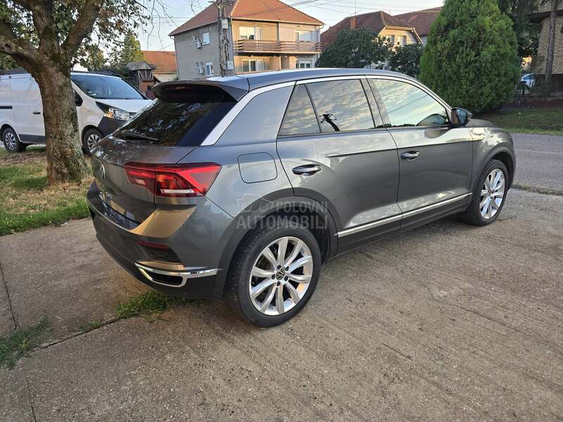 Volkswagen T-Roc 