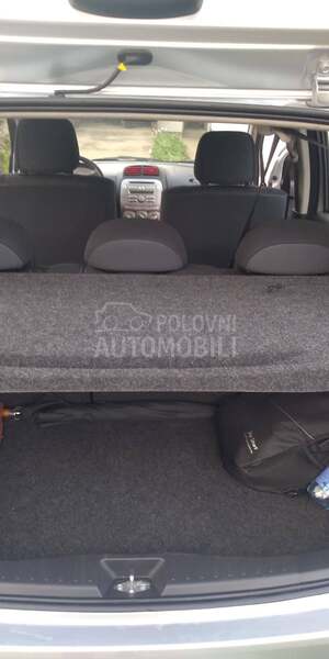 Daihatsu Sirion 