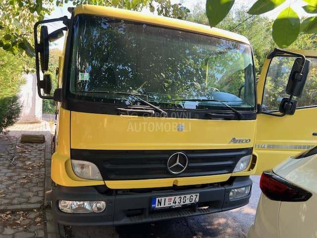 Mercedes Benz 818L