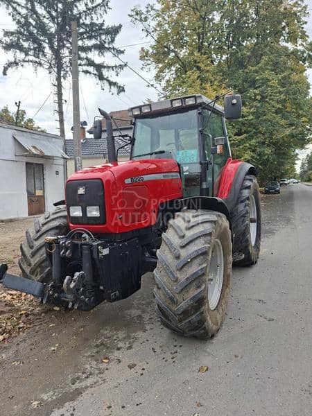 Massey Ferguson 8220