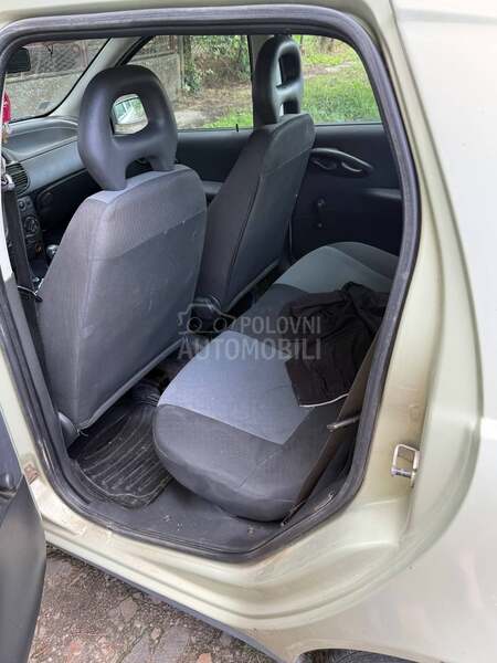 Zastava 10 1.2 8v
