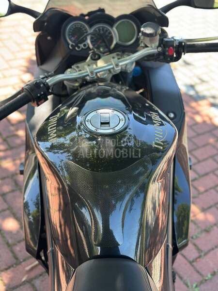 Triumph Sprint ST 1050