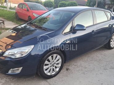 Opel Astra J 1.7D N.A.V.i